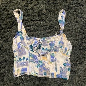 Urban outfitter crop top, size medium